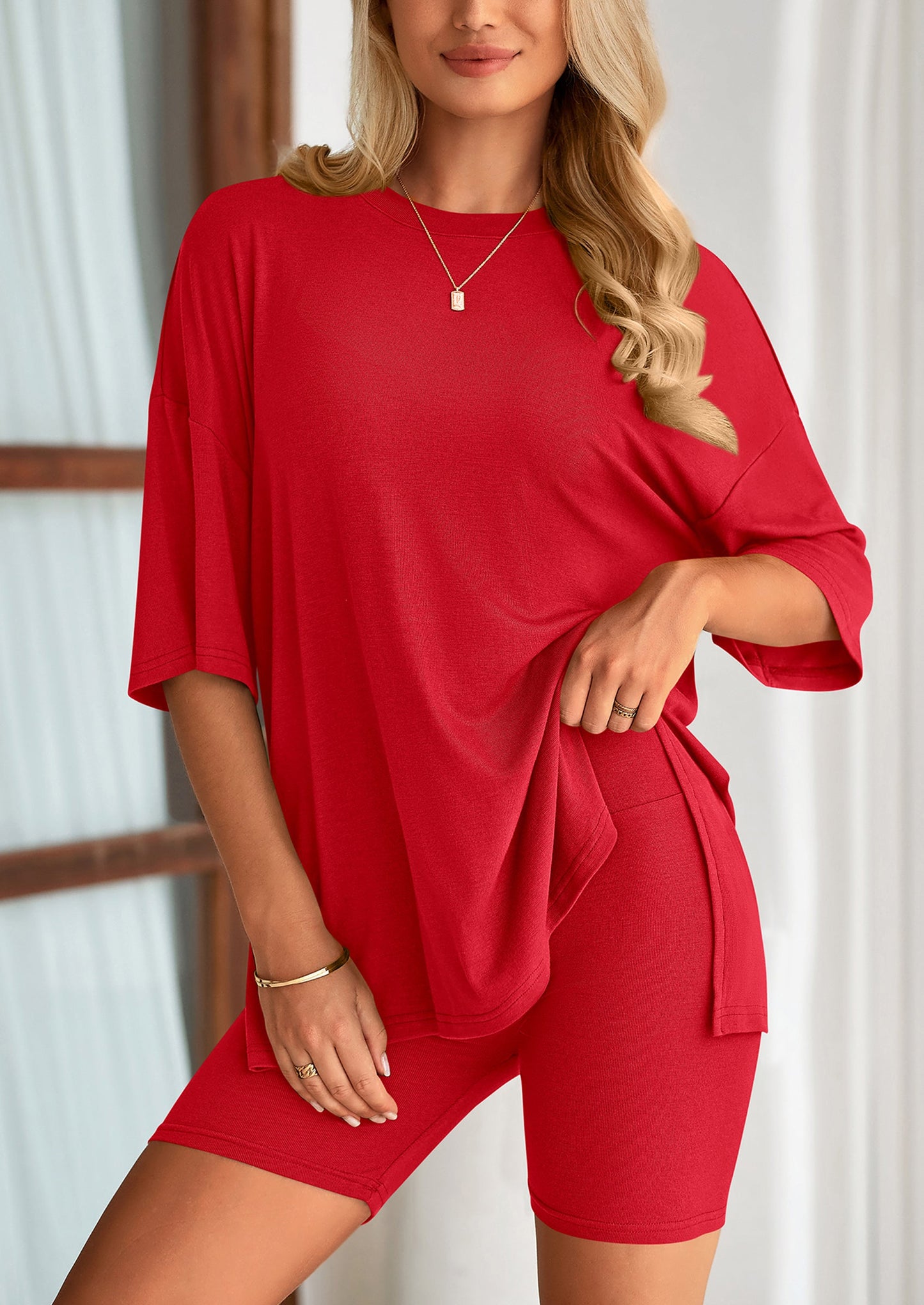 Two Piece Set Of O Neck Top And Casual Shorts
