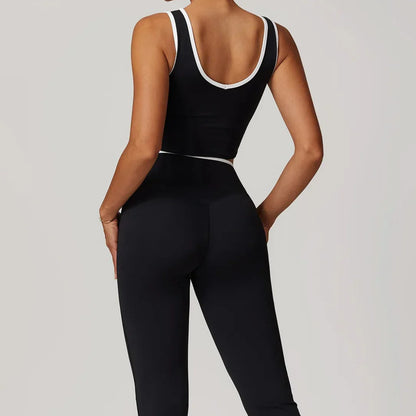 Ensemble deux pièces | Détail croisé flatteur